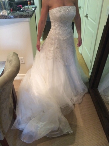 Allure - Wedding Dress - never used