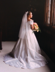 Gorgeous Marisa ivory silk Mikado couture ballgown