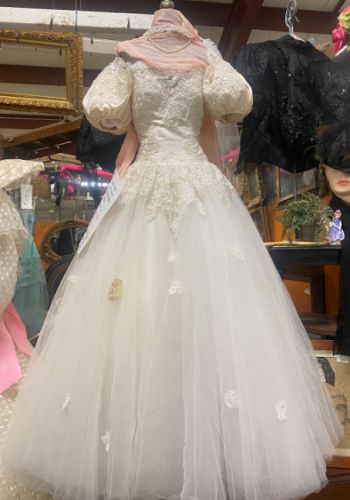 1989 Klienfeld Bridal Dress 