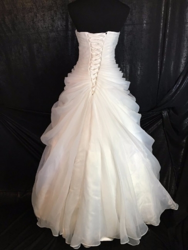 IVORY GOWN5.jpg