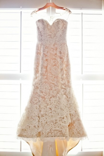Stunning Lace Wedding Dress