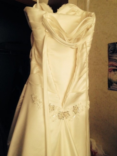Wedding Dress 3.jpg