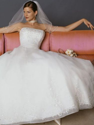 CASABLANCA WEDDING DRESS SIZE 12