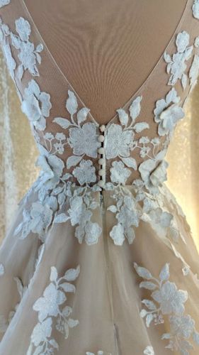 Nala Designer Wedding Gown_BLUE by Enzoani-Back zipper details