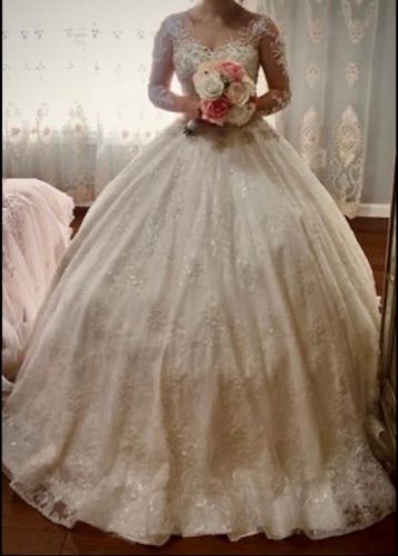 Bridal dress / wedding