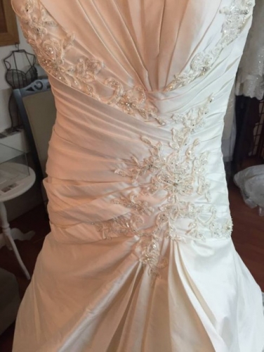 New with tags/Wedding dress