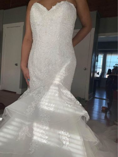 New Wedding Dress - Not Tailored 