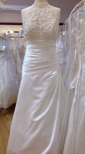 Beautiful LANA BISSET Wedding Gown