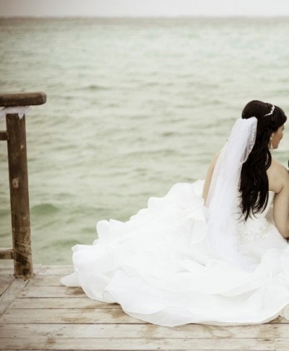 Wedding Veil pic 2.jpg