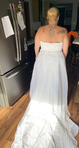 Strapless wedding gown