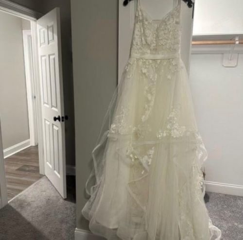 Casablanca ball gown size 4
