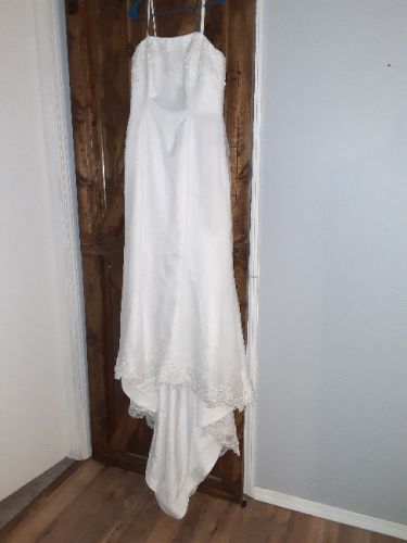 Da Vinci Dress sz 6-8; 100$ OBO