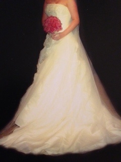 Elegant Tufted Ivory Strapless Dres