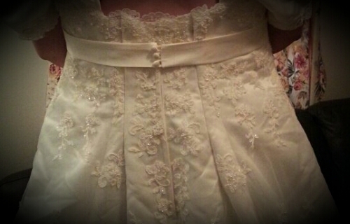 Lace accents on closure