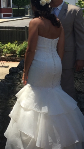 Melissa Sweet floral lace trumpet 