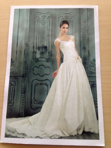 NEW size 8 Chloe Gown 