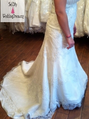 Brand new, never worn wedding dress