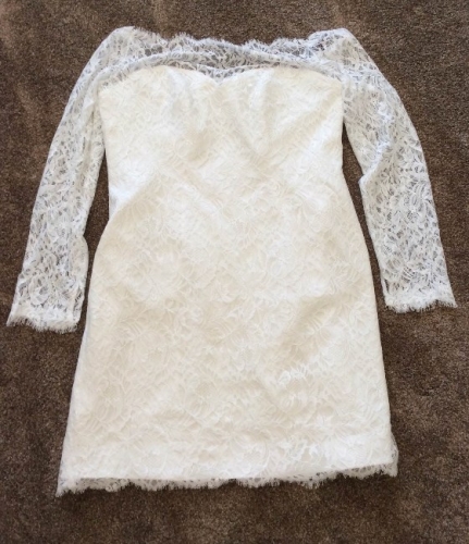 Ivory lace Casablanca Bridals gown 