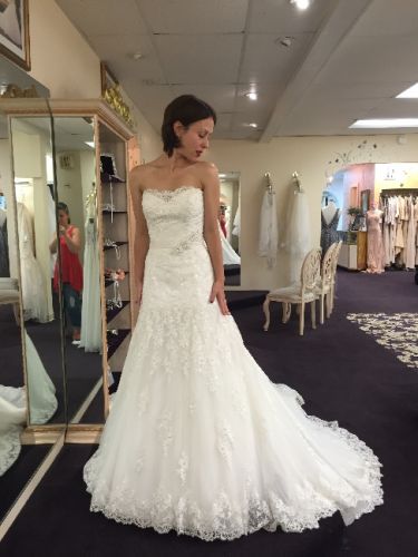 NOT ALTERED-NEVER WORN David Tutera