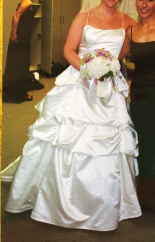 Monique Lhullier wedding dress