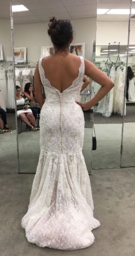 Never worn wedding dress
