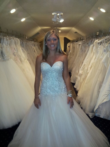 ALLURE WEDDING GOWN-NEVER BEEN WORN