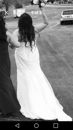 Wedding Dress in Ivory 