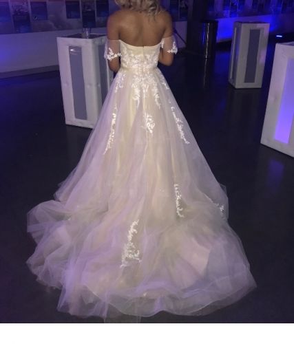 Cocomelody Size 4 Wedding Dress
