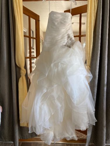 Wedding Dress( New ! )