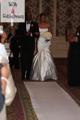 Monique Lhuillier Georgia