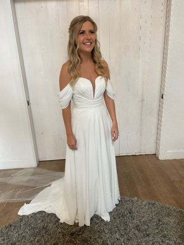 Crepe wedding dress