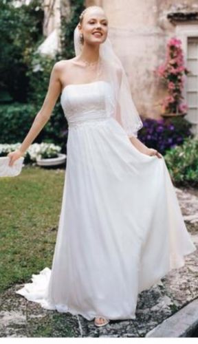 Brand New never worn David's Bridal