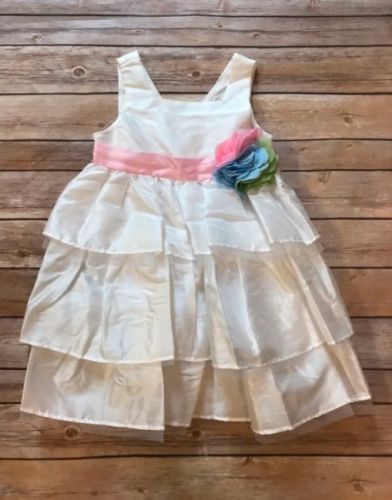 beautiful wedding dress