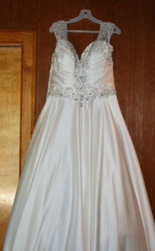 Satin Ballgown with matching Veil 