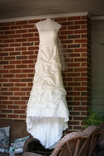 Paloma Blanca Wedding Dress