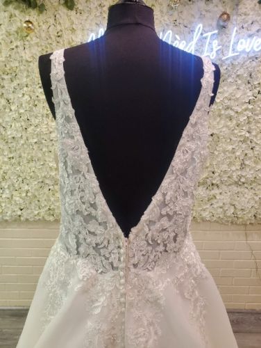 Mori Lee 5809 Ivory Size 18 