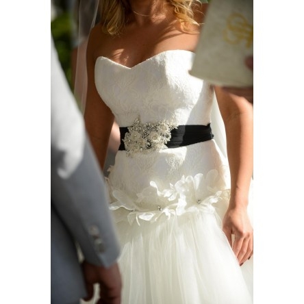 dress detail closeup.jpg