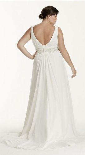 David's Bridal 9v3677 Size 22
