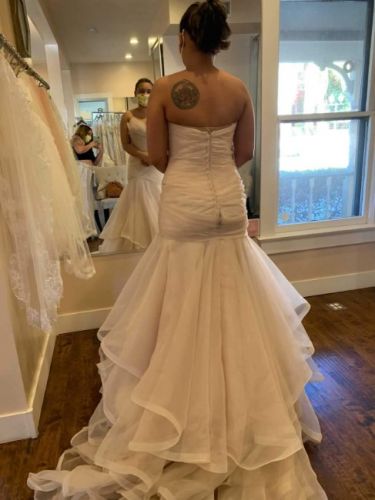 Essence of Australia Wedding Dress