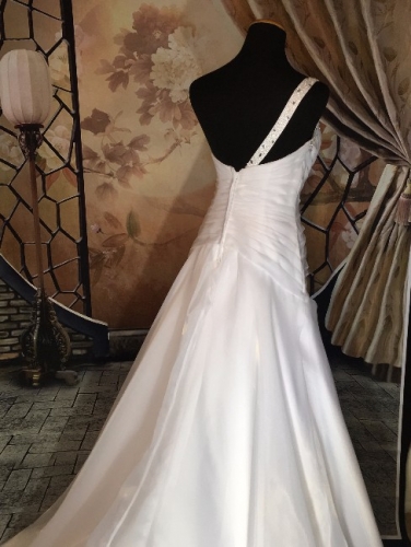 One Shoulder Gown7.jpg