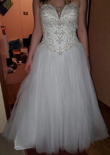 David’s bridal wedding dress