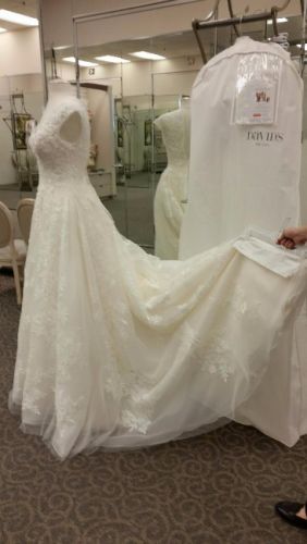 Wedding Dress 1.jpg