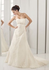 Brand new, never worn Bridal Gown 