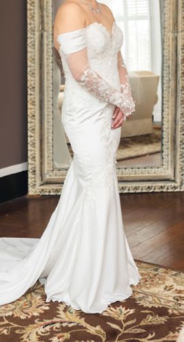 Provonias Dante Custom Wedding Dres