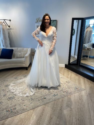 White Wedding Dress Long Sleeves