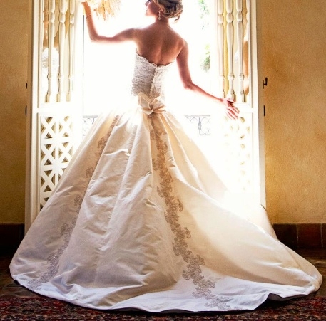 Eve of Milady Ball Gown - Size 6-8